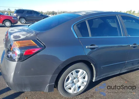2010 Nissan Altima 2.5 S from USA, damaged, VIN 1N4AL2AP3AN502899